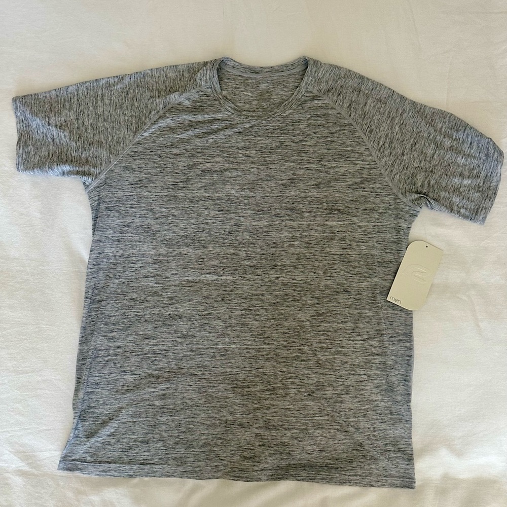 Gray Short Sleeve Tee Classic Crew Neck moisturizer wicking